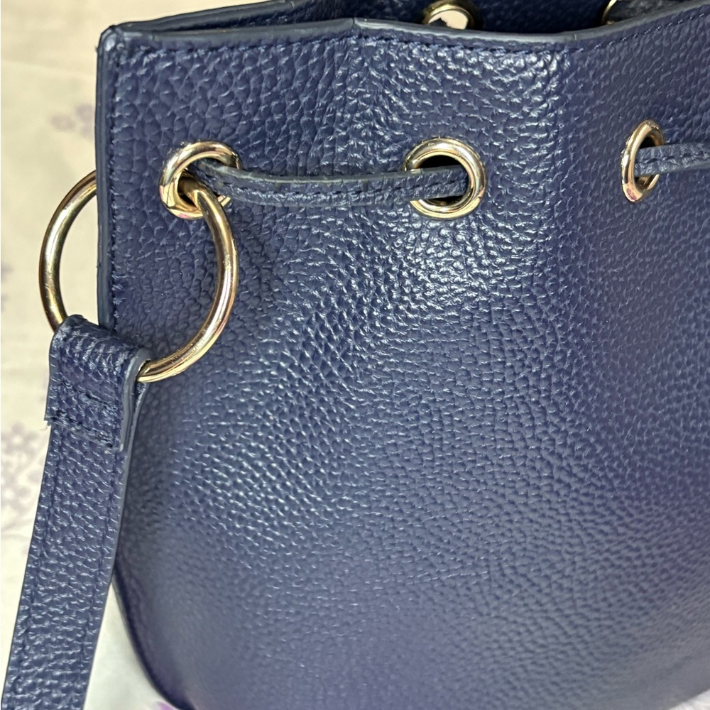 Tommy Hilfiger Black Mini Drawstring bucket Bag - Picture 9 of 13